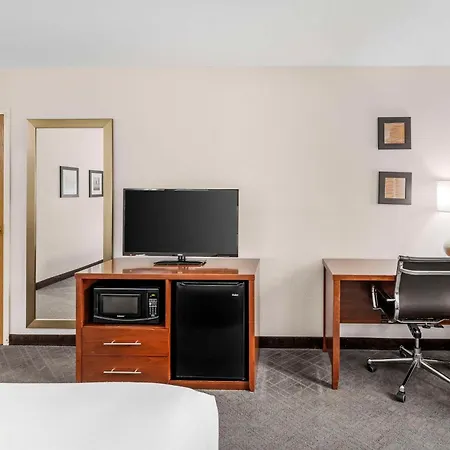 Comfort Inn Splash Harbor Bellville Exterior photo