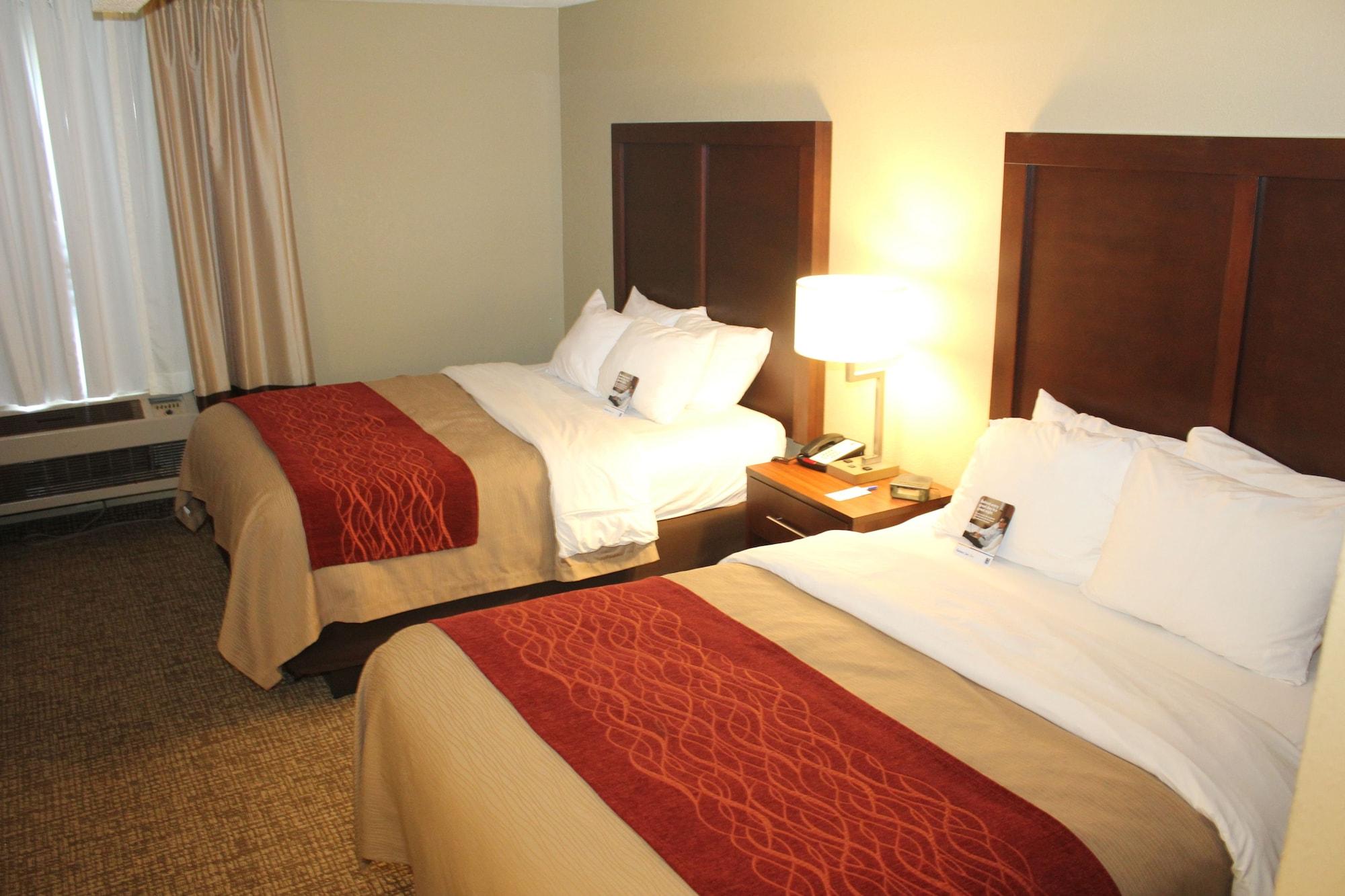 Comfort Splash Harbor Inn 3*